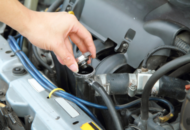 Spring Car Care: Maintaining Your Cooling System After Winter